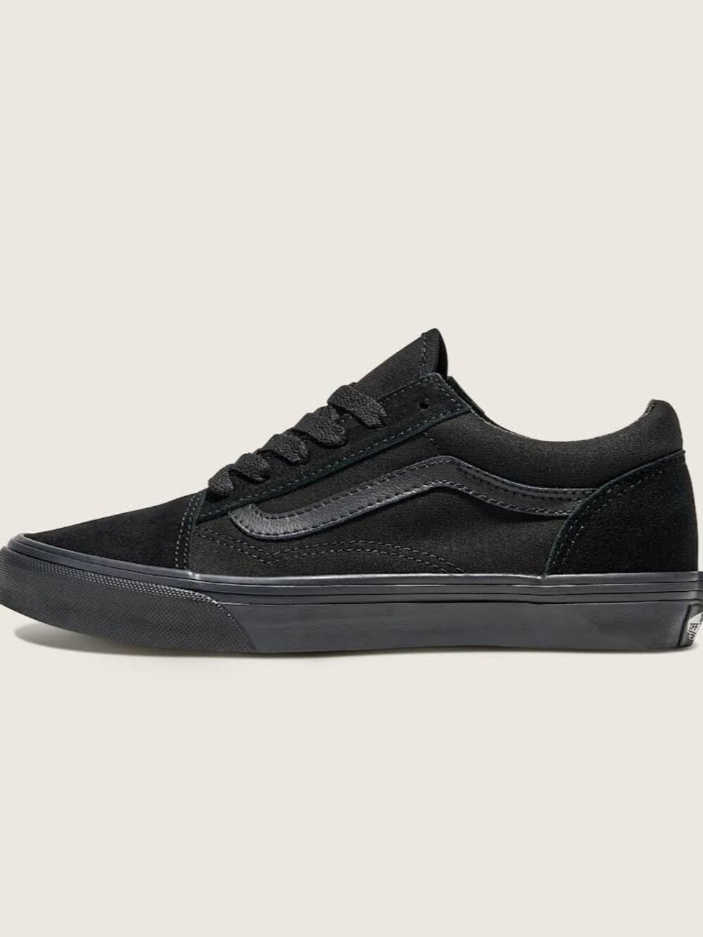 SUPER CLEAN Vans Old Skool Black on Black Sneakers